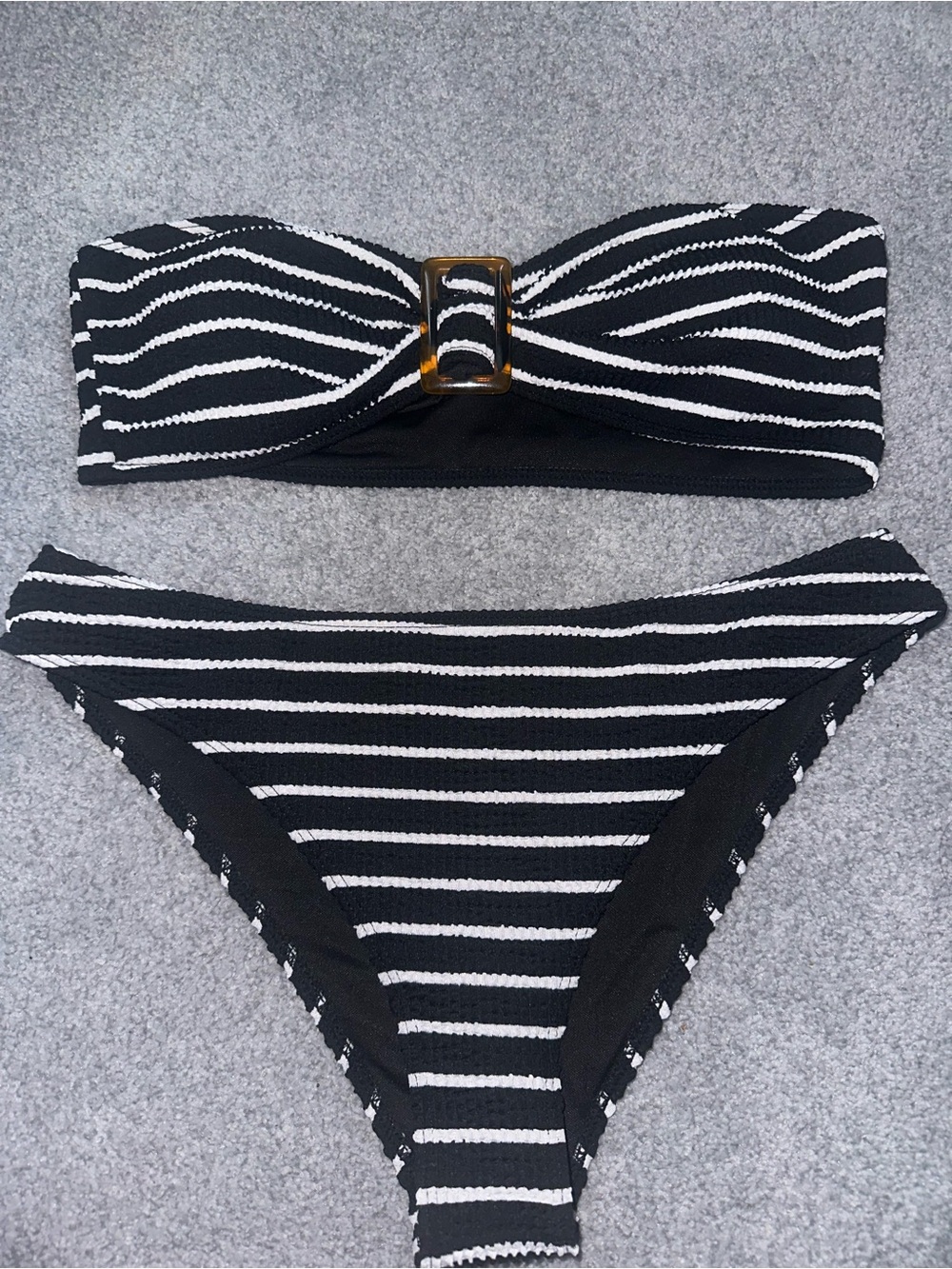 SHEIN Black & White Striped Bandeau Bikini with Tortoiseshell Buckle